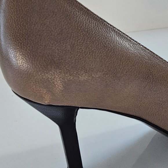 Chanel- Authentic Vintage Shoes! - Picture 9 of 12